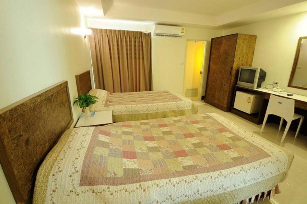 Trat Center Hotel Ngoại thất bức ảnh